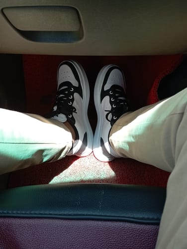 Customer photo review of SUMMER White Black Men's color block sneaker