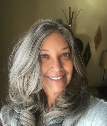Customer photo review of Luvwin Salt & Pepper Gray Beginner Friendly Glueless Straight Wig 100% Human Hair