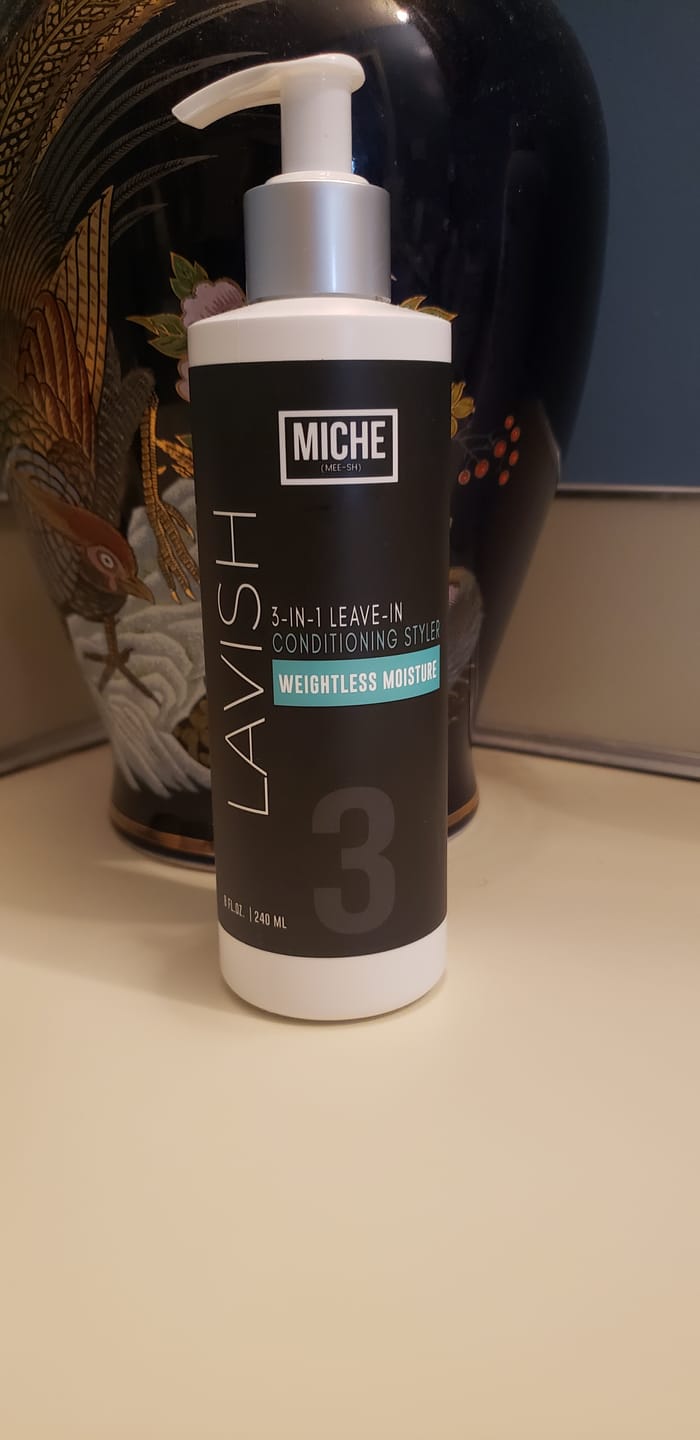 Customer photo review of LAVISH Leave-In Conditioning Styler