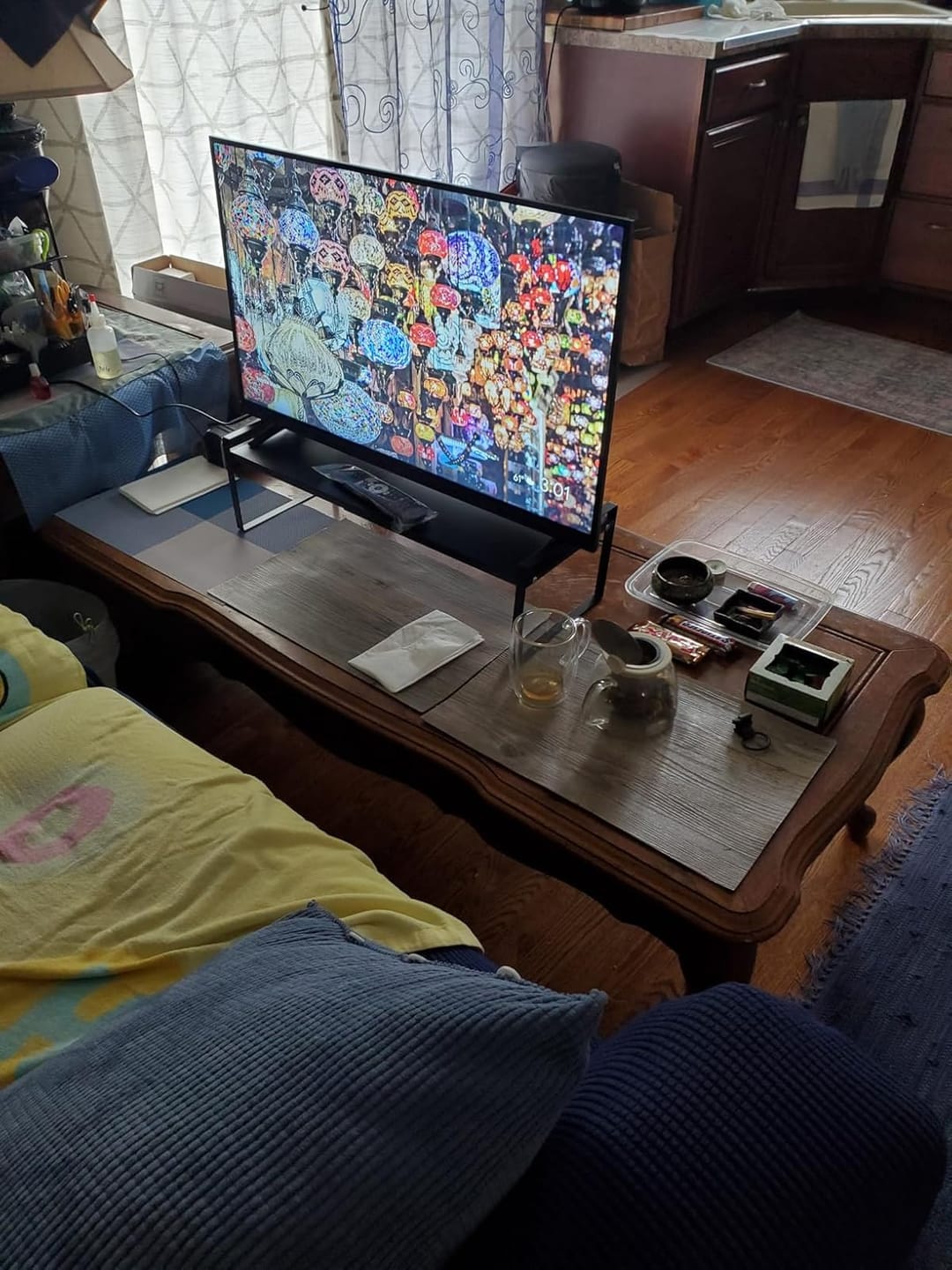 Customer photo review of Palette 32 inch Smart Google TV