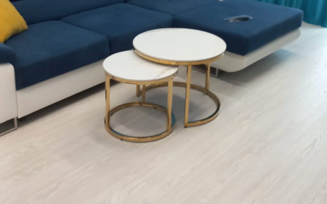Customer photo review of Set 2 masute cafea PORTAFINO A, alb cu efect de marmura/auriu, ceramica/metal