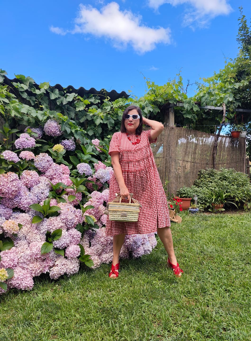 Customer photo review of Plus Size 100%Cotton Short Sleeve Plaid Dress