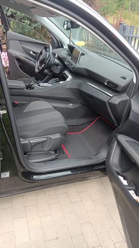 Customer photo review of Dywaniki samochodowe na zamówienie - Przód