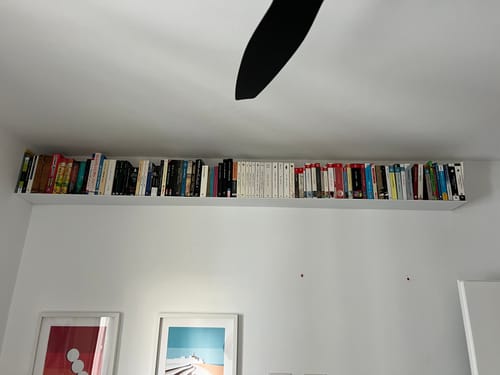 Customer photo review of מדף ספרים