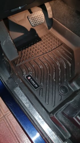 Customer photo review of PREVENTA Pisos Calce Perfecto SsangYong Rexton años 2019 al 2024