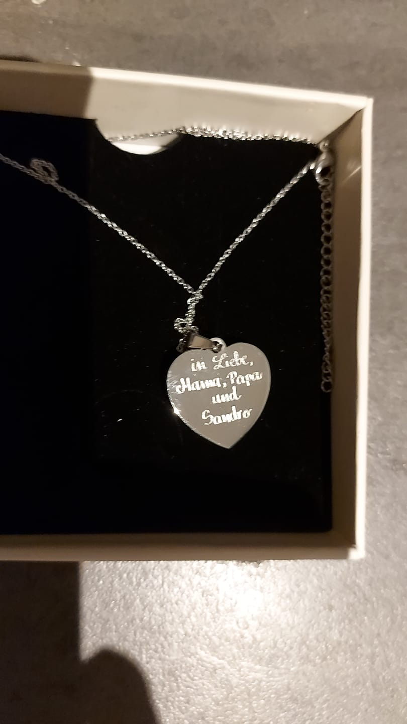 Customer photo review of Herzkette First Steps