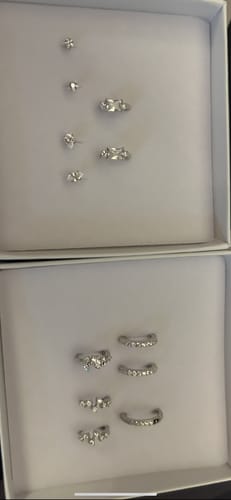 Customer photo review of STELLA Crystal Star Cartilage Stud - Threadless