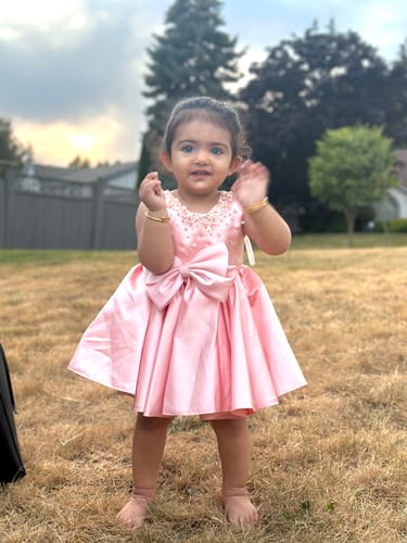 Customer photo review of First Communion Dress Baby Girl Formal Princess Dress Toddler Bow Beaded Puffy Flower Girl Dress Birthday Dress