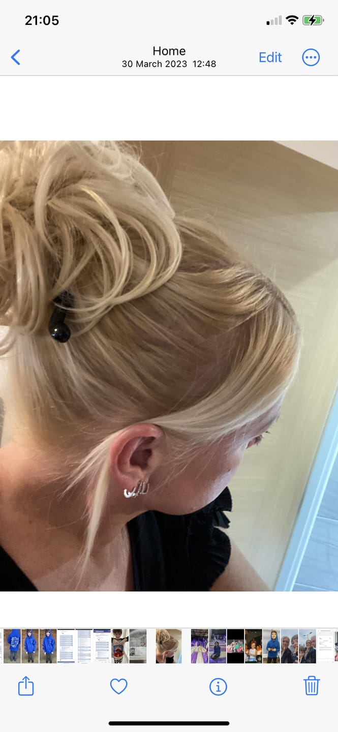 Customer photo review of Stranded Messy Scrunchie Bun - Duo Pack - Curly & Flicky Styles #1001 Polar Star