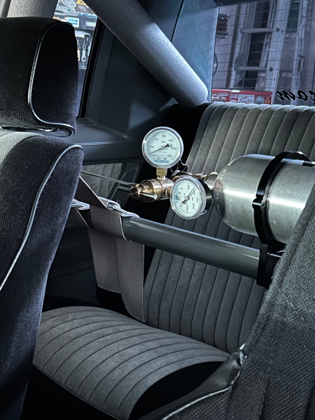 Customer photo review of Dual Adjustable CO2 Regulator w/ Gauge 25005