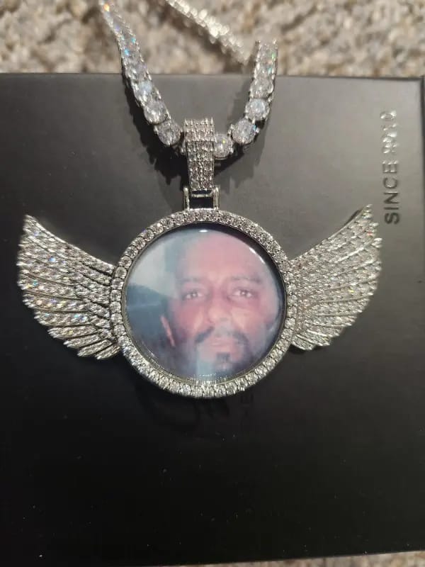 Customer photo review of Custom PPICTURE Wings Round Pendant