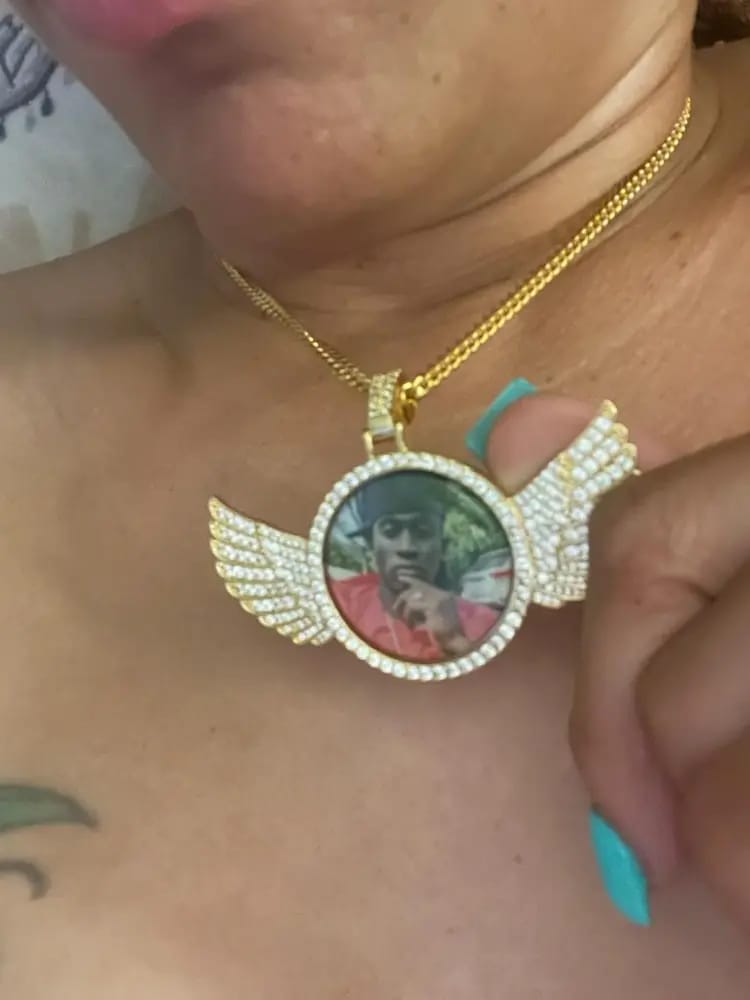Customer photo review of Custom PPICTURE Wings Round Pendant
