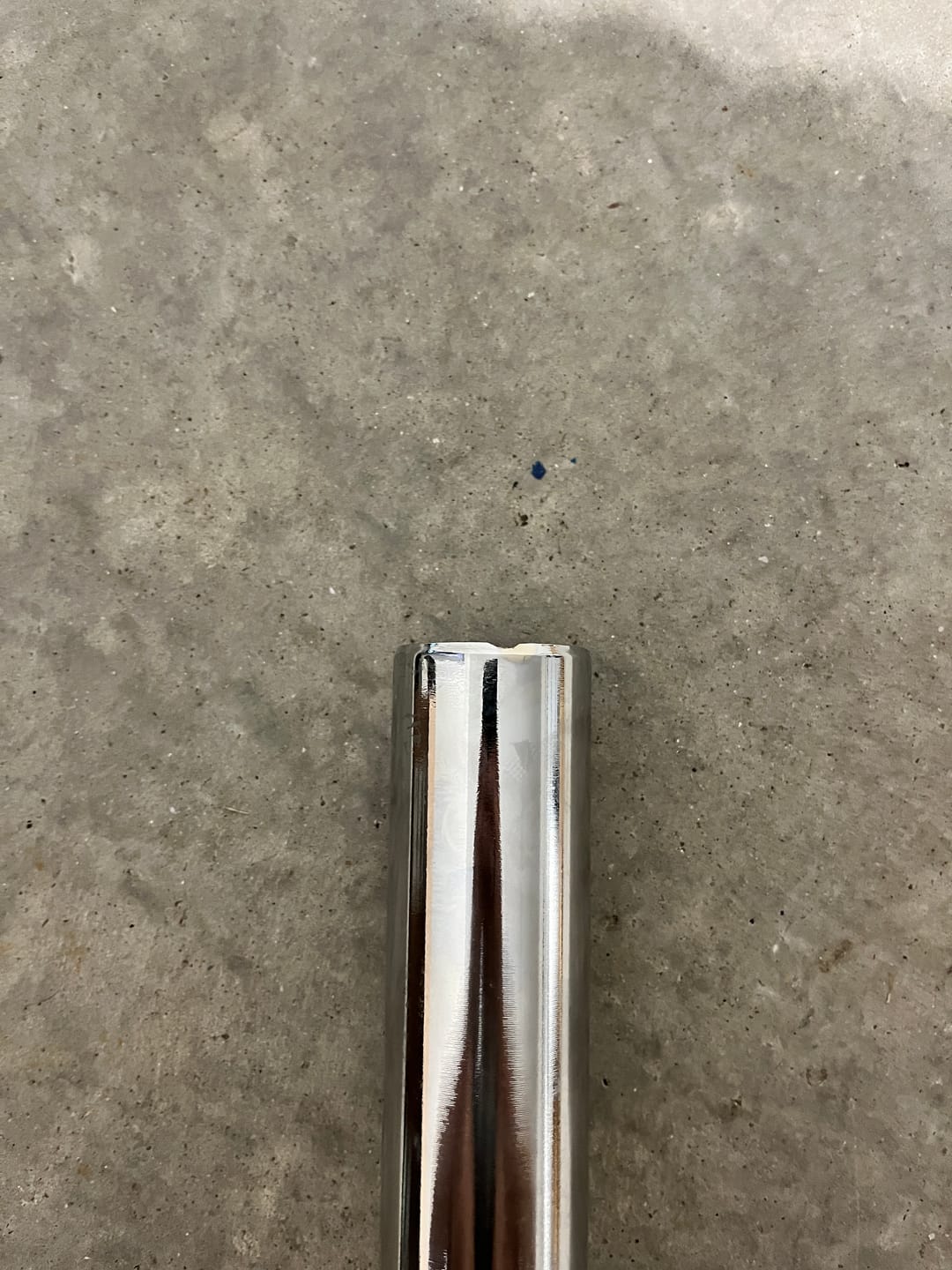 Customer photo review of 700lb Olympic Barbell