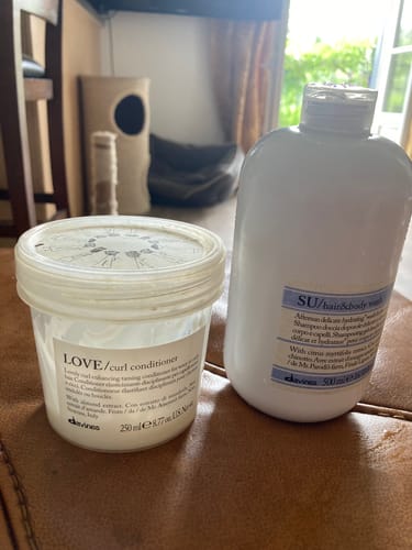 Avis photo d'un client sur LOVE CURL Conditioner