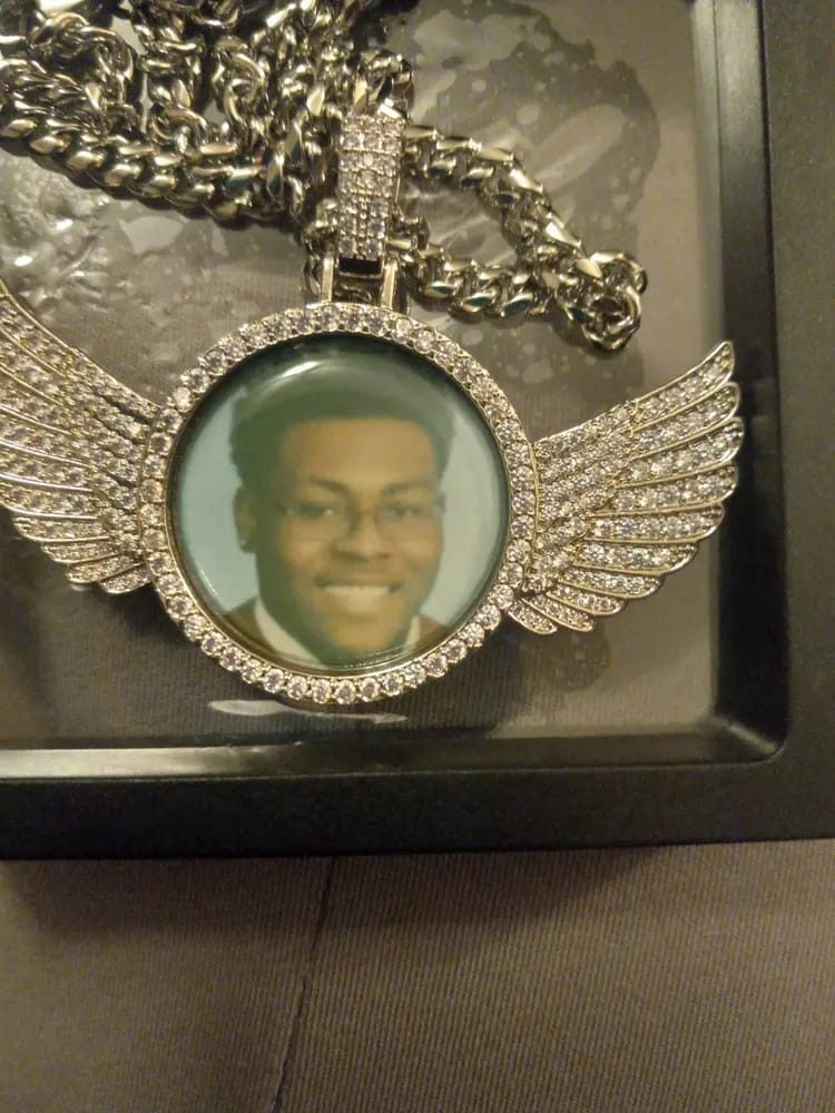 Customer photo review of Custom PPICTURE Wings Round Pendant