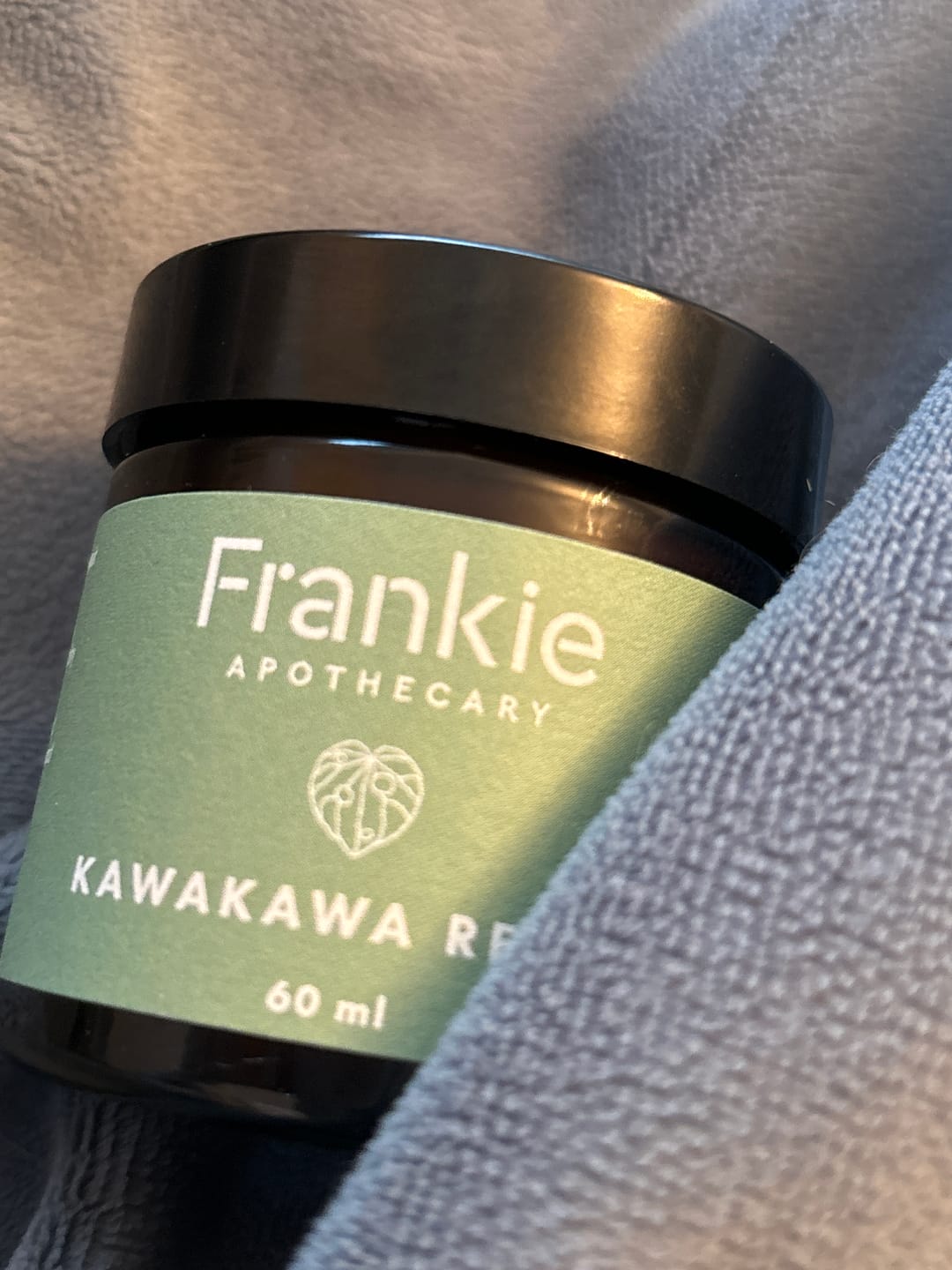 Customer photo review of Kawakawa Repair Balm - Winner, Best SOS/Healing Balm 2024