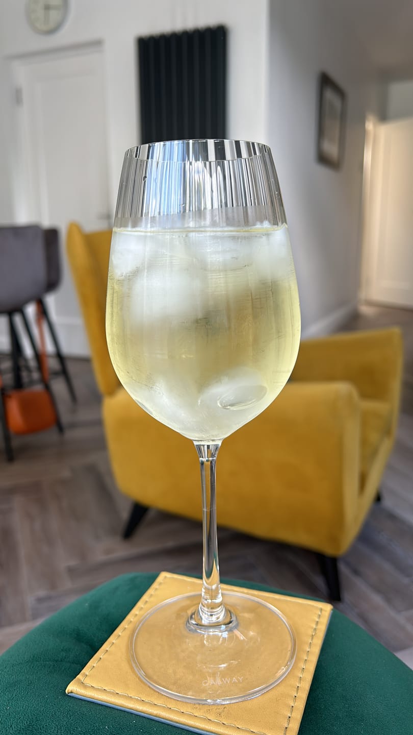 Customer photo review of Galway Crystal Erne Wine Set