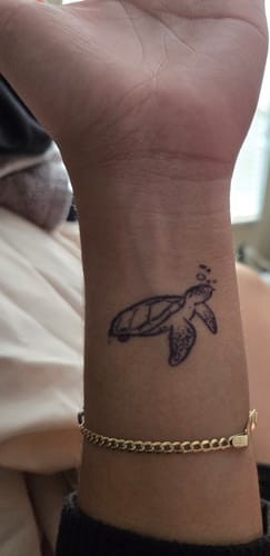 Customer photo review of NEW Sea Turtle Tattoo - Semi Permanent
