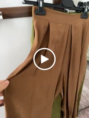 Customer video review of PİLELİ BOL PANTOLON