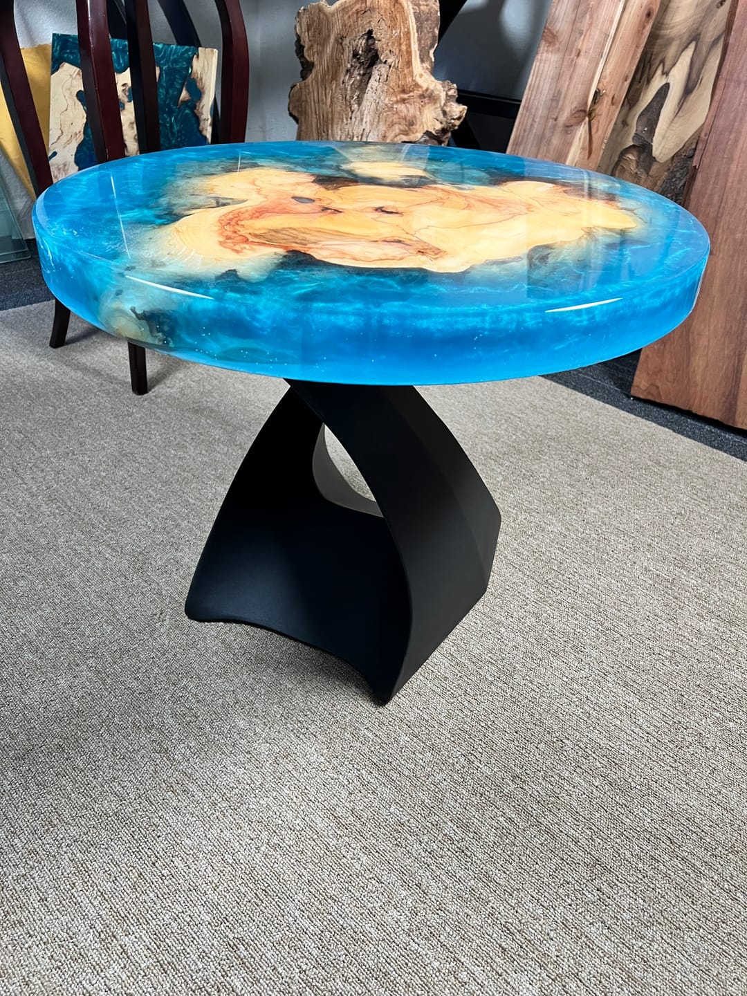 Customer photo review of Furniture Legs 420 Akro 28H Metal Handmade Dining Table Legs