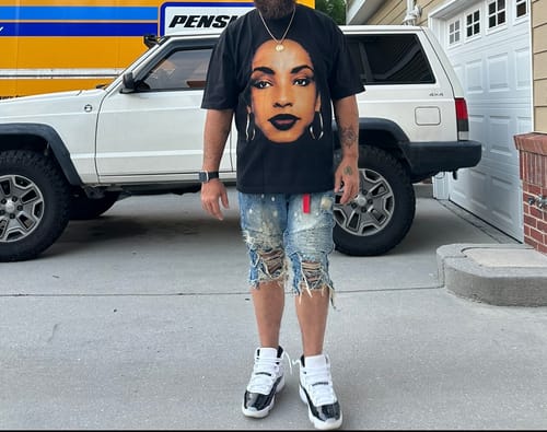 Customer photo review of "Sade in the 90s" T-Shirt