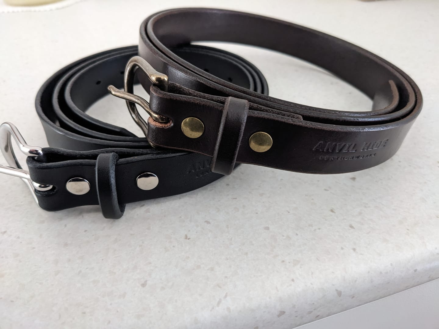 Customer photo review of The Slim Everyday belt