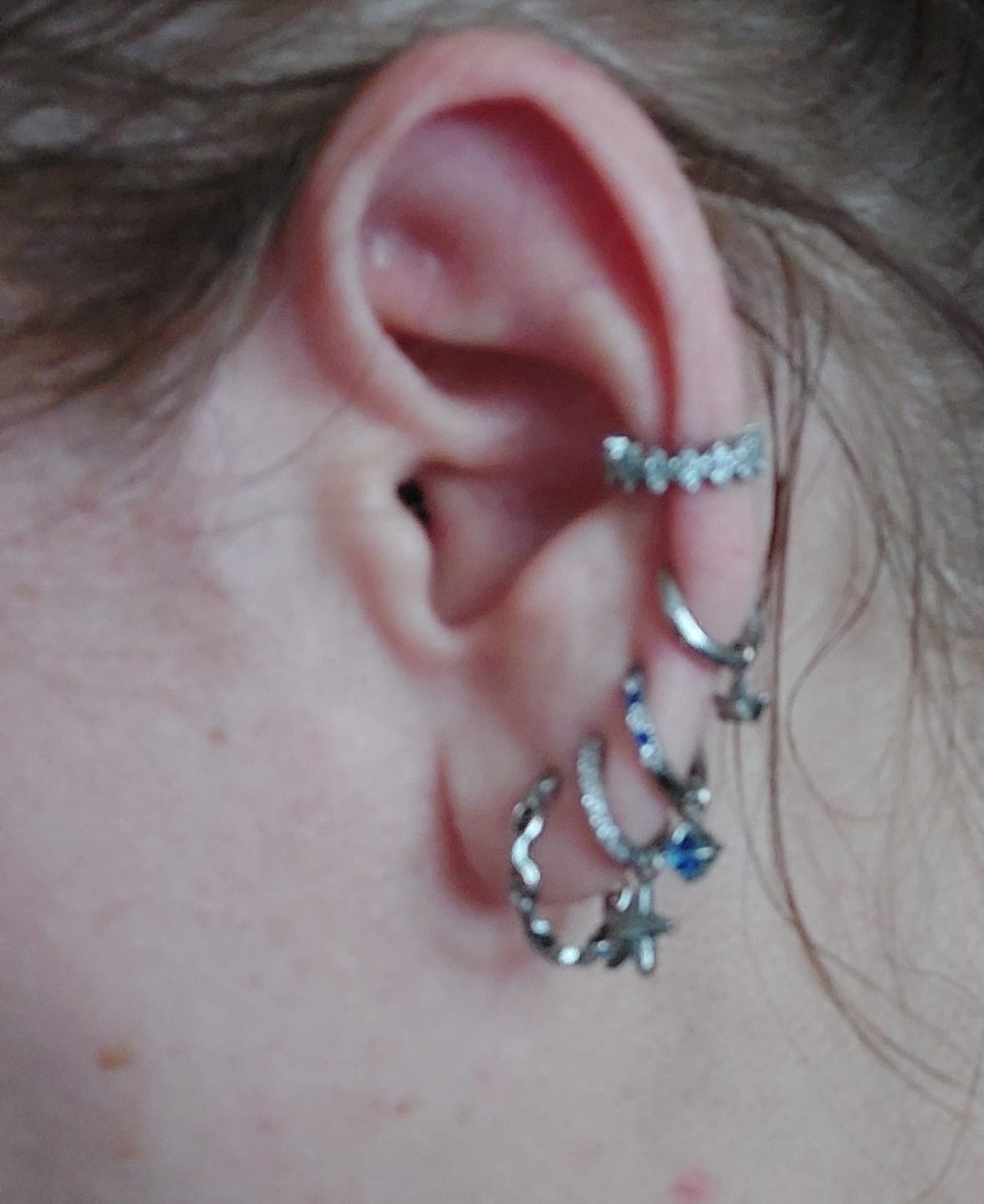Customer photo review of Prestige Creolen | 18K vergoldet