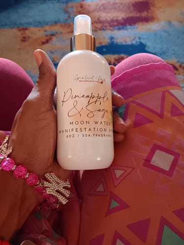 Customer photo review of Pineapple & Sage Moon Water Manifestation Spray ~ Wealth Creation, Abundance, & Healing