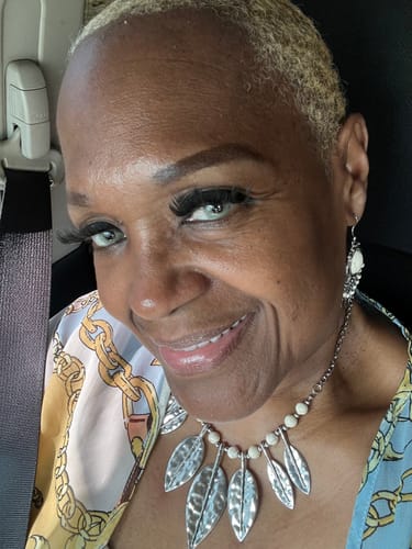 Customer photo review of Hidrocor Quartz Blue Gray Prescription Colored Contact Lenses