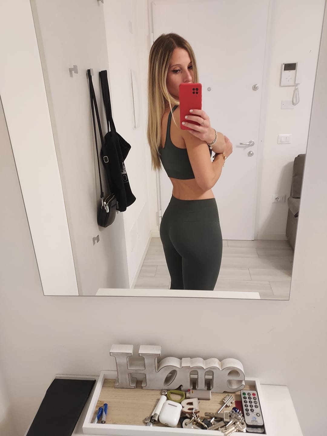 Customer photo review of Leggings Confidence Coal Green