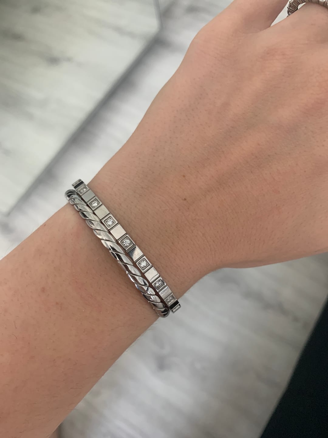 Customer photo review of Nisma Armreif | 18K vergoldet