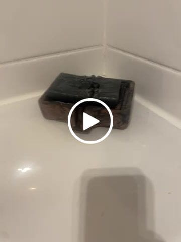 Customer video review of NEU: Handgemachte Seifenschale aus Beton