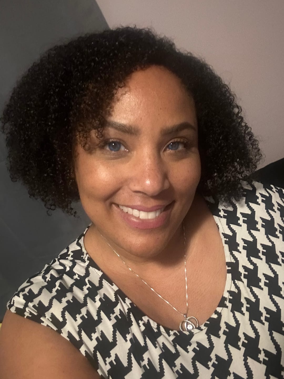 Customer photo review of Curly Hair Wash and Go System with Organic Jojoba Oil for Moisturizing Hair with Lavender Fragrance (Step 1 - 4)