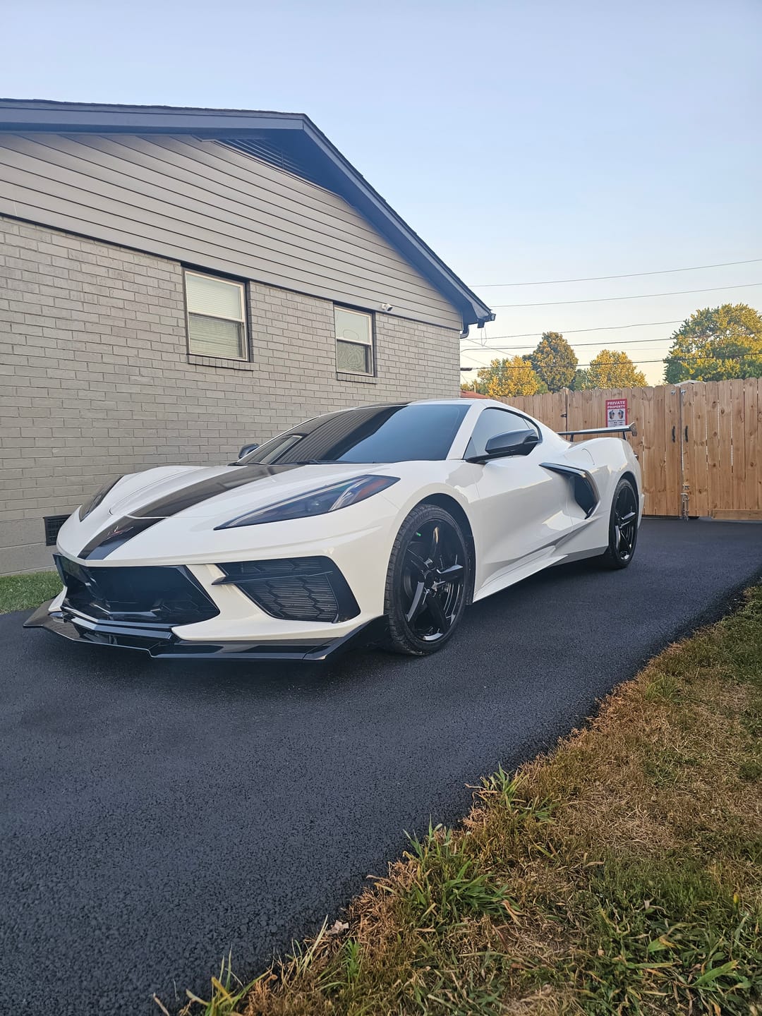 Customer photo review of Corvette C8 Extended Front Splitter Lip