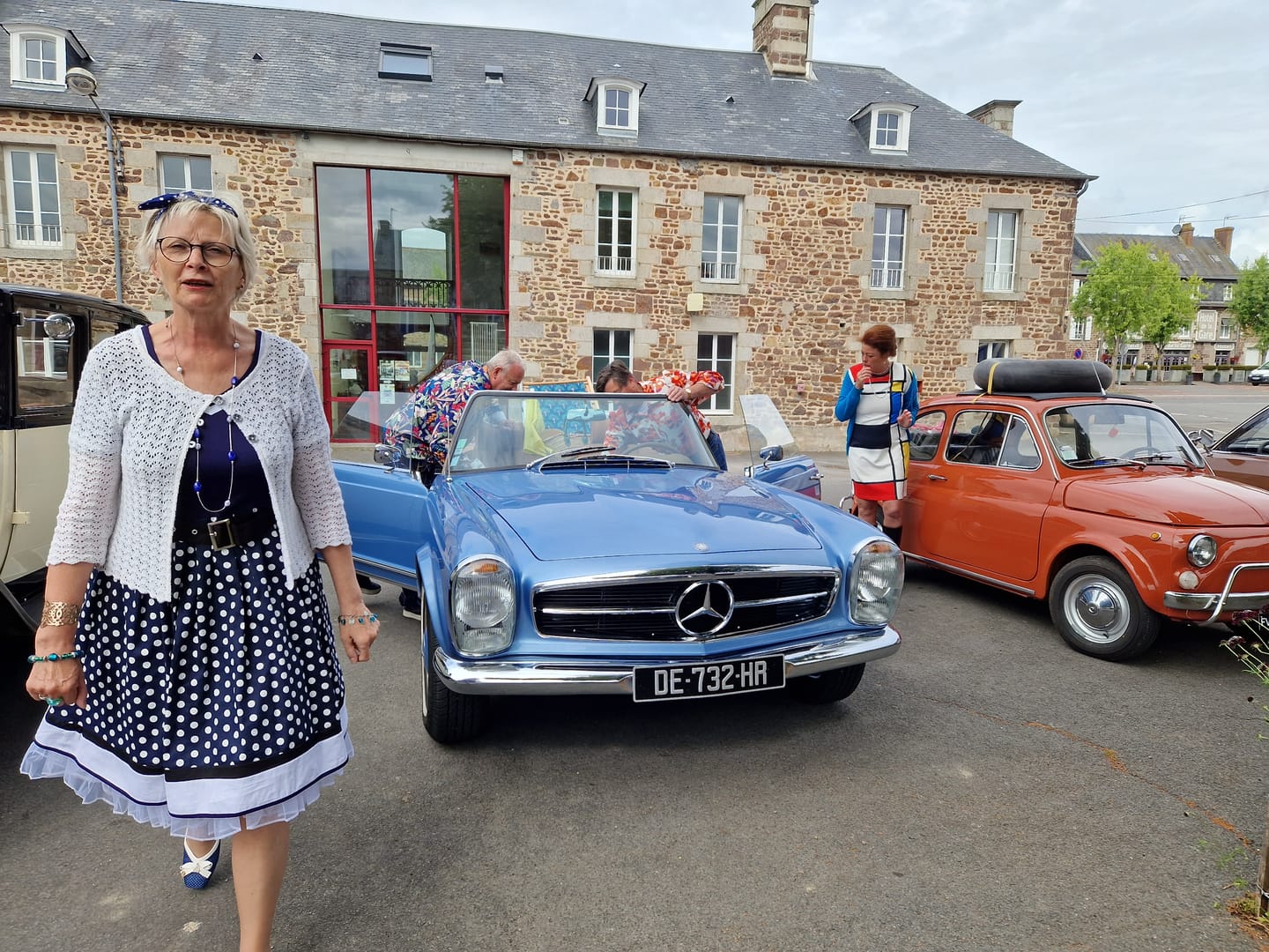 Customer photo review of Robe des Années 60 Bleu