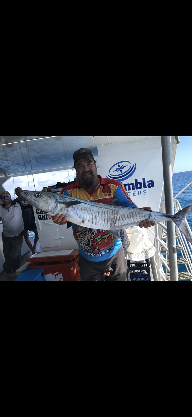Customer photo review of OLD MATE Fishing Jersey