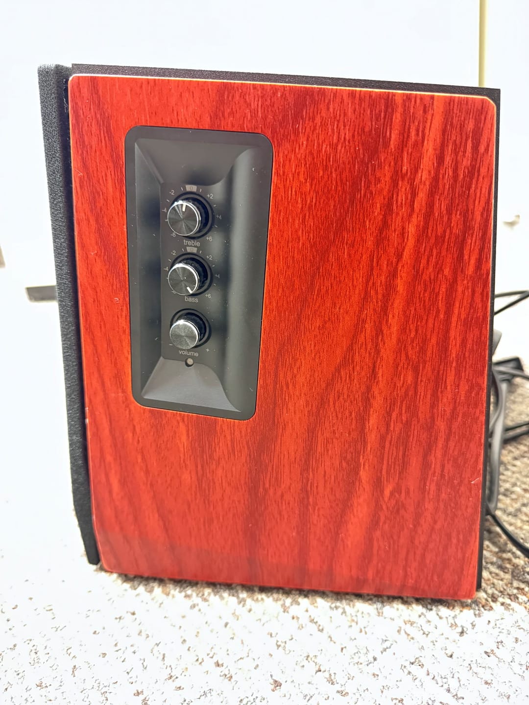 Customer photo review of R1700BT Multifunctional Speakers