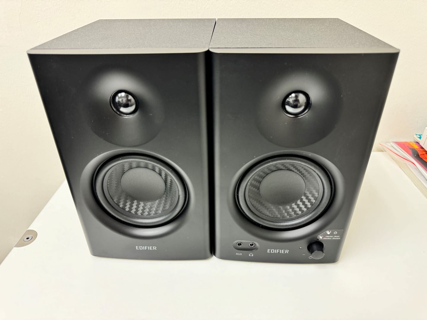Customer photo review of MR4 Powered Studio Monitor