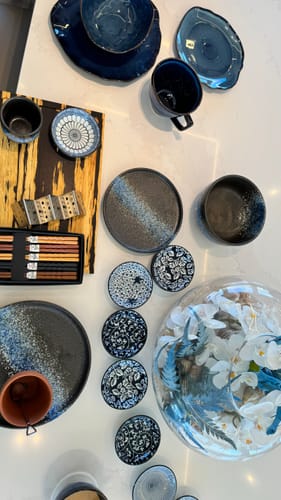 Customer photo review of 16-Piece Ocean Blue Porcelain Dinnerware Set