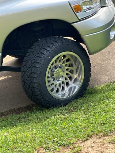 Customer photo review of KSP Spike Lug Nuts 9/16-18 32pcs+ 1 key Chrome Cone Seat