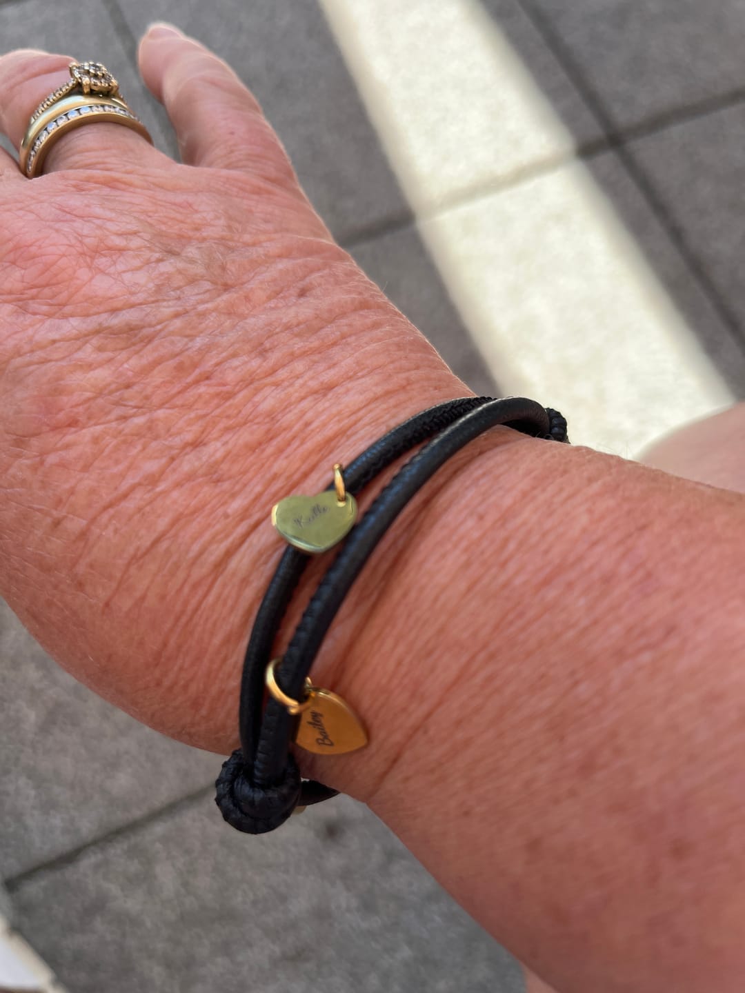 Customer photo review of Freunde - Individuelles Lederarmband