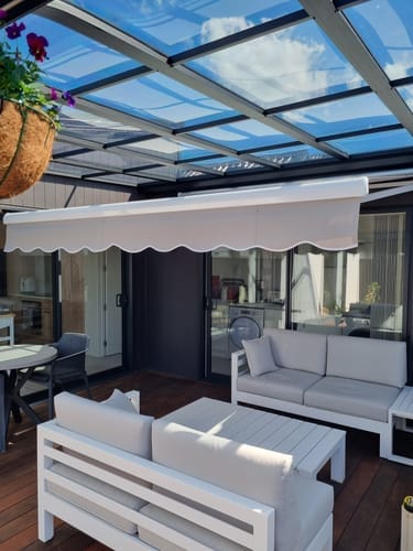 Customer photo review of Manual Retractable Awning 3mx2.5m - Sunshade Shelter For Patio, Deck