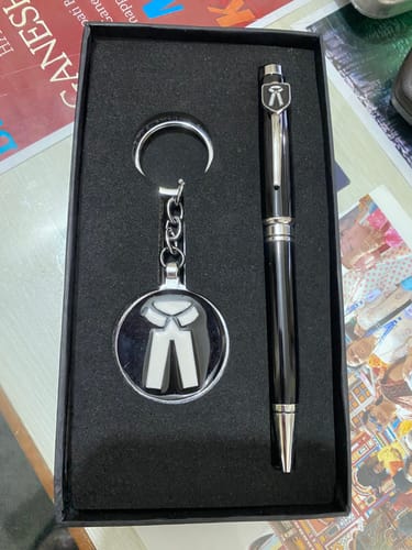 Customer photo review of Personalized Advocate Keychain And Pen Combo