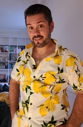 Customer photo review of Chemise à manches courtes hawaïenne à imprimé citron jaune tropical pour hommes