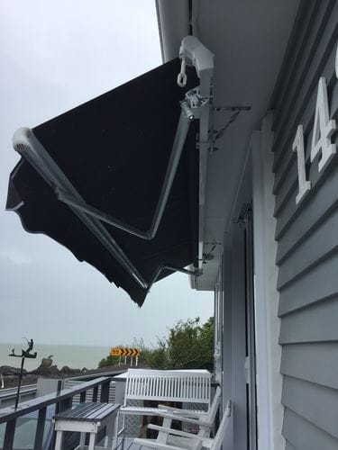 Customer photo review of Manual Retractable Awning 4mx2.5m - Sunshade Shelter For Patio, Deck