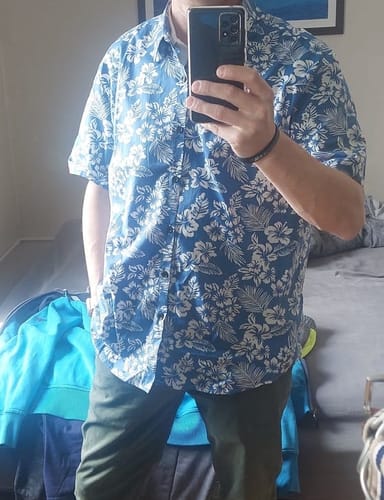 Customer photo review of Men's Blue Tropical Floral Plant Leaf Cotton Button Up Short Sleeve Aloha Resort Beach Shirt