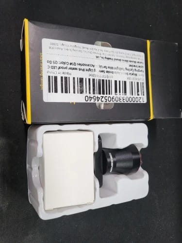 Customer photo review of NEW - Feu arrière pour Vélo avec Détecteur de freinage Brakey™ - 25,99€ - NEW