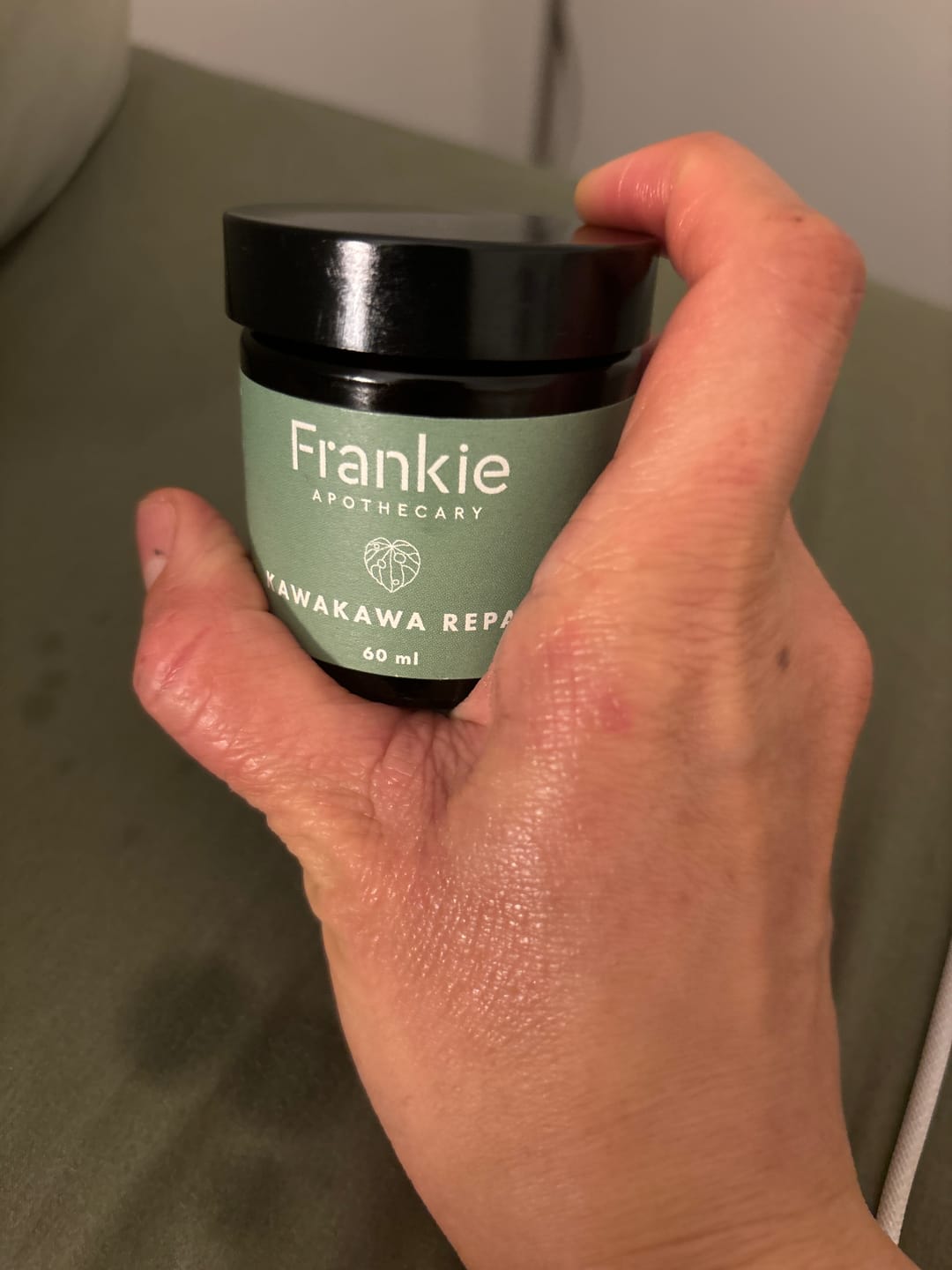 Customer photo review of Kawakawa Repair Balm - Winner, Best SOS/Healing Balm 2024