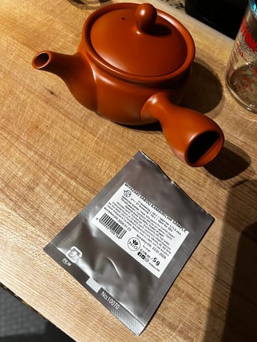 Customer photo review of 22 Tea Samples With Teapot