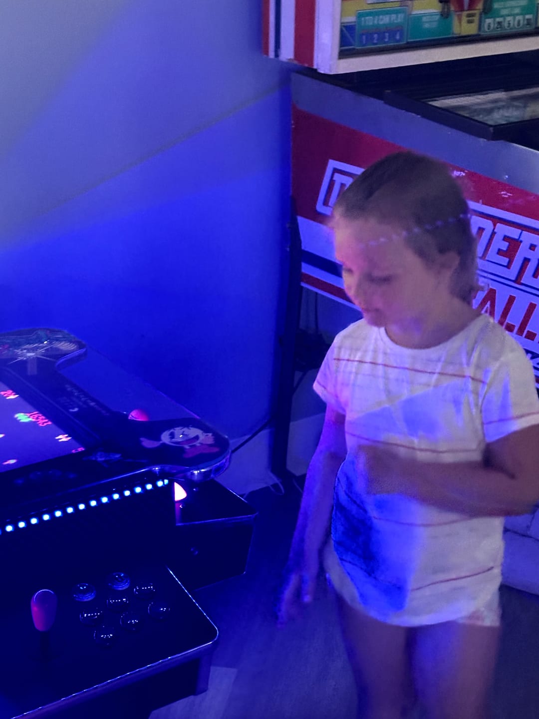 Customer photo review of Cocktail Arcade Machine 3505 Games  Tilt Up Black Lift Up Retro Multi-cade Table